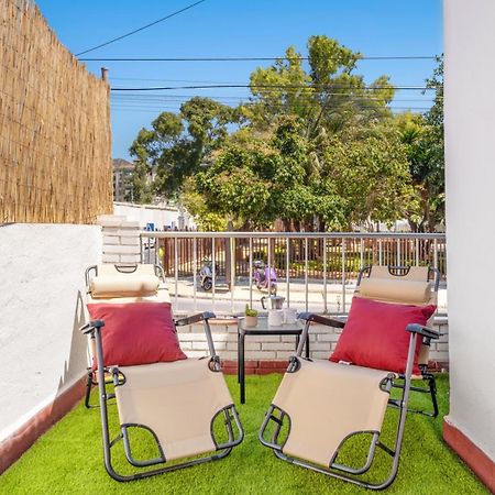 Apartamento En La Playa Con Terraza Malaga Luaran gambar