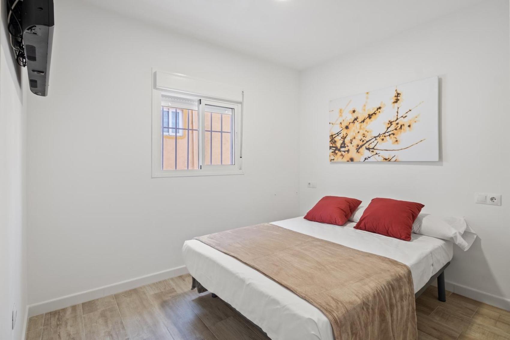 Apartamento En La Playa Con Terraza Malaga Luaran gambar