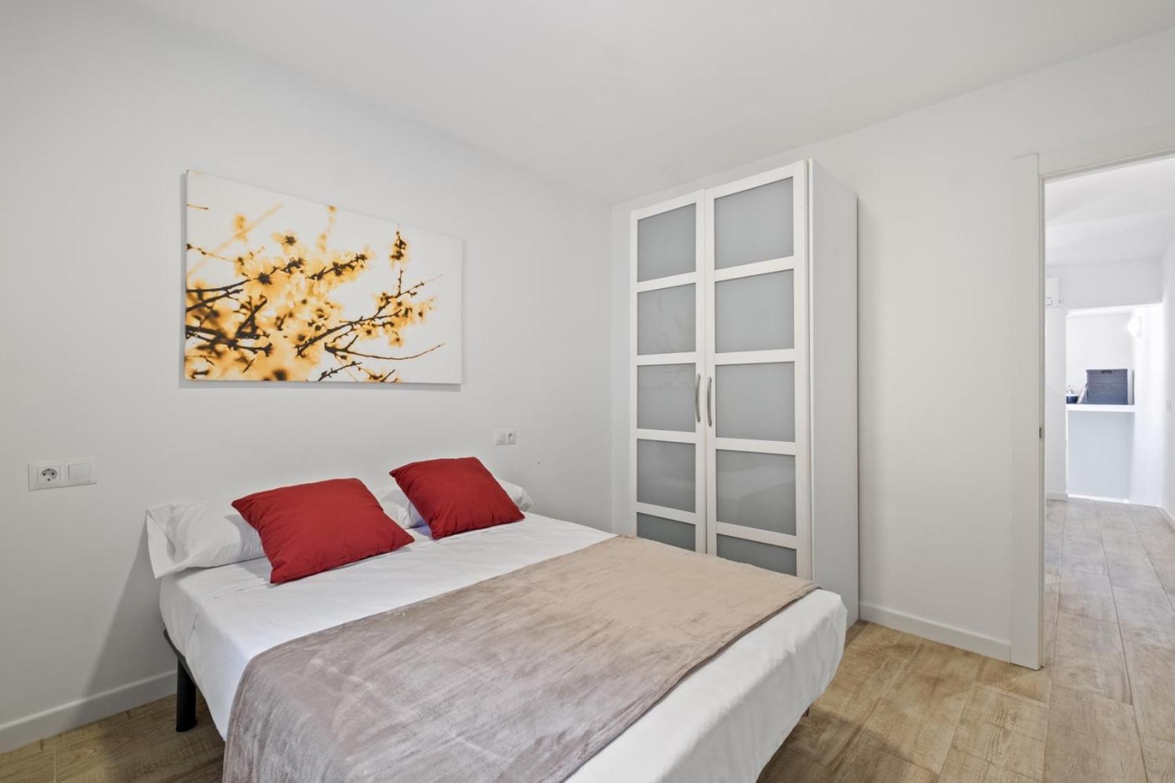 Apartamento En La Playa Con Terraza Malaga Luaran gambar